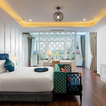 Minasi Hanoioi Lakeside Hotel Екстериор снимка