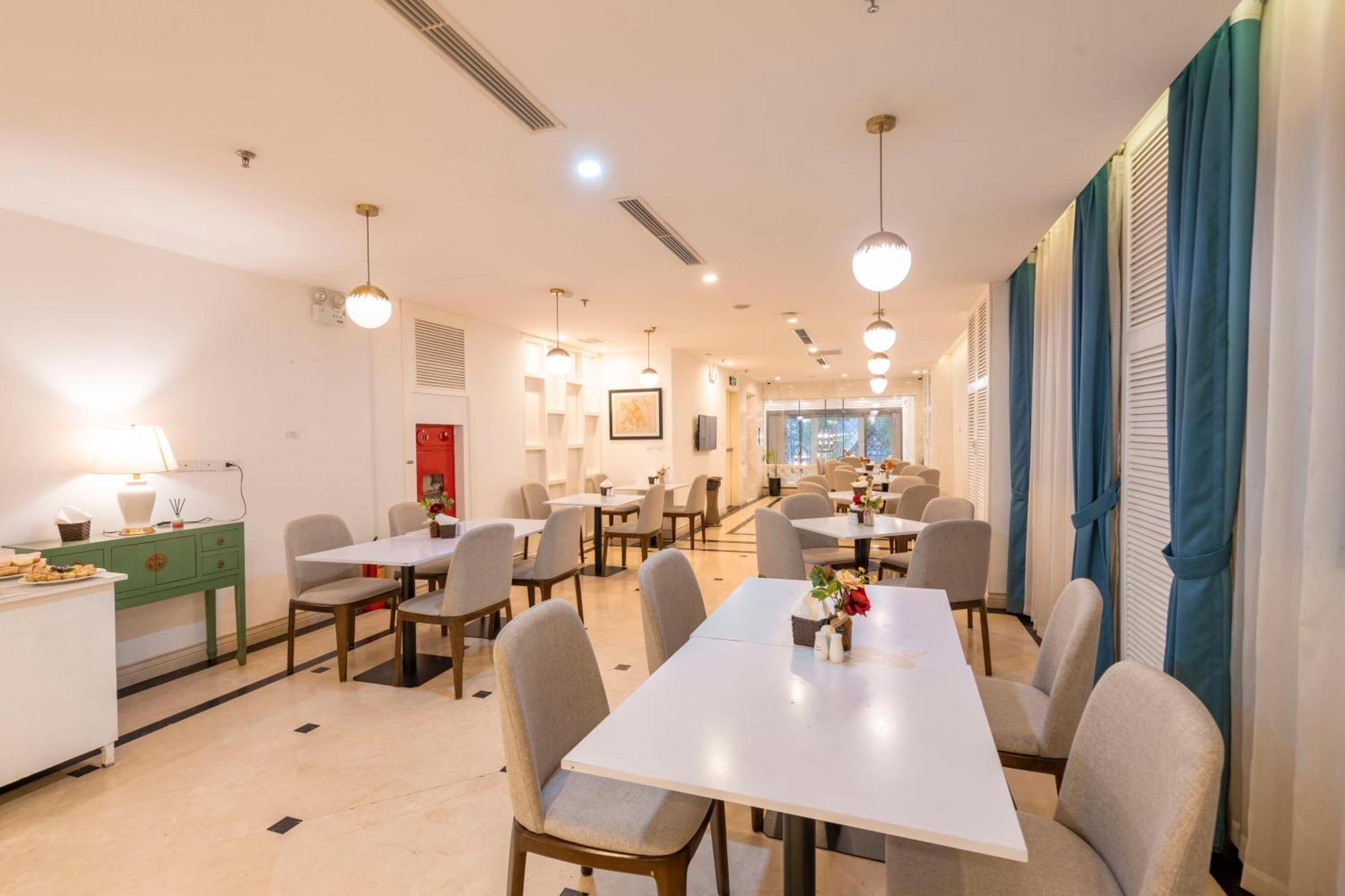 Minasi Hanoioi Lakeside Hotel Екстериор снимка