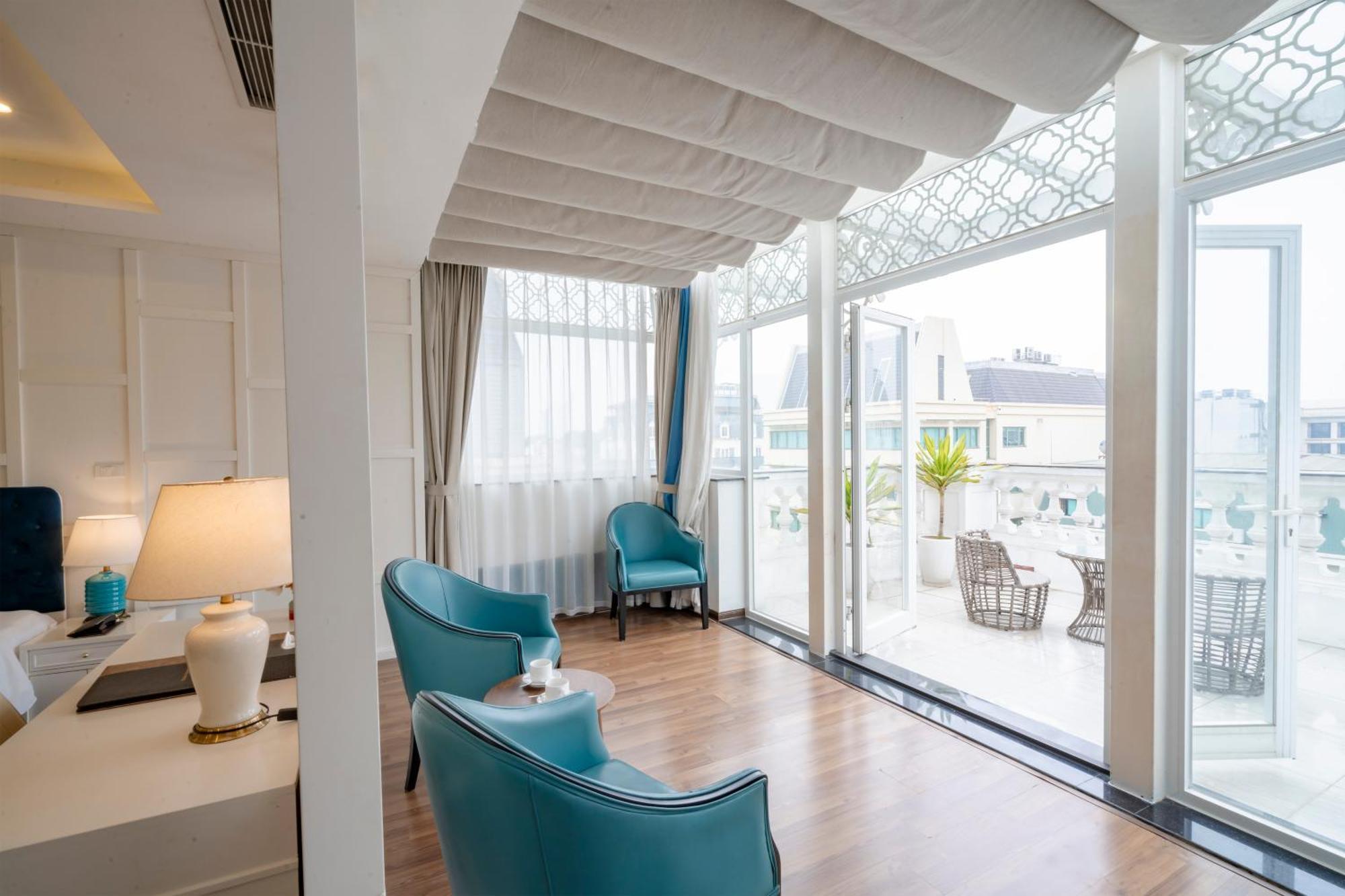 Minasi Hanoioi Lakeside Hotel Екстериор снимка